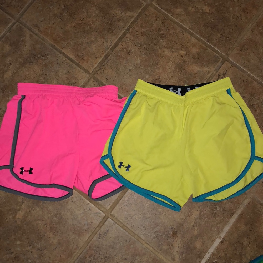 Running shorts